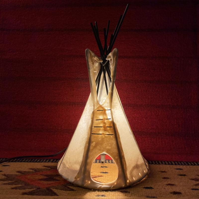 DECO175 lampe tipi, petit modèle en peau de cerf et tendon - Harpo Paris