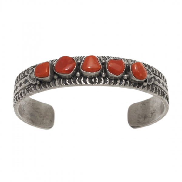 Bracelet Navajo en corail et argent mat BR843 - Harpo Paris