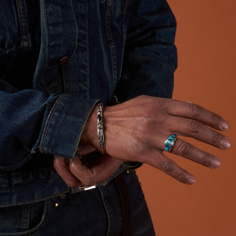 Men Navajo bracelet in silver with onyx, BR889 - Harpo Paris