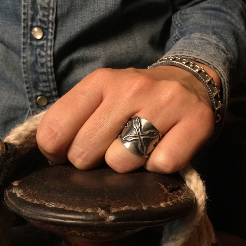Navajo ring in silver, BA196 - Harpo Paris