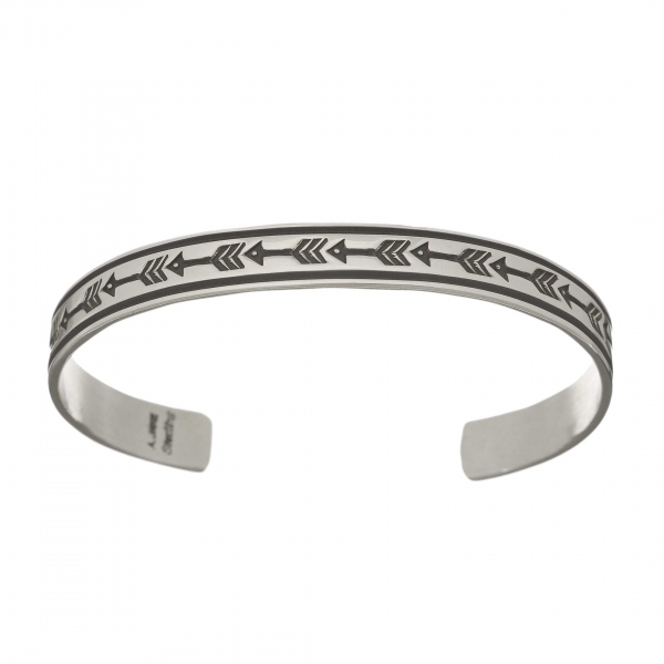 Navajo bracelet BRw98 in silver with arrows - Harpo Paris