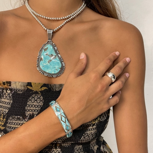 Rare Navajo bracelet in turquoises, MIS24 - Harpo Paris